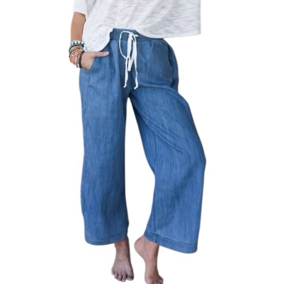 Three Bird Nest Blue Cropped Jeans - Picture 1 of 16